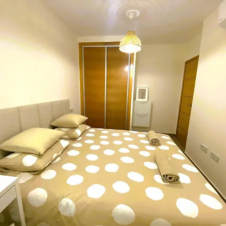 Erapartments Sea View شقة