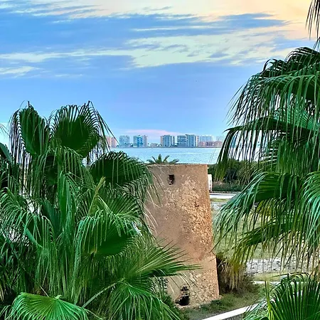 Erapartments Sea View شقة