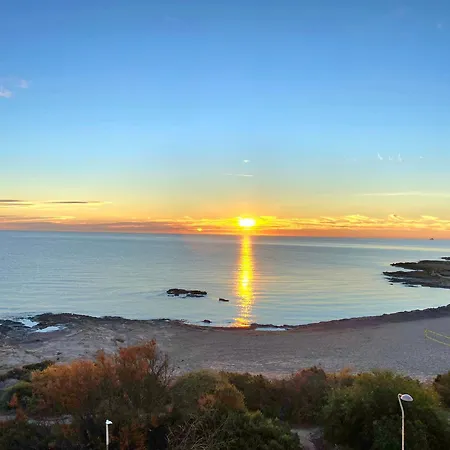 Erapartments Sea View شقة