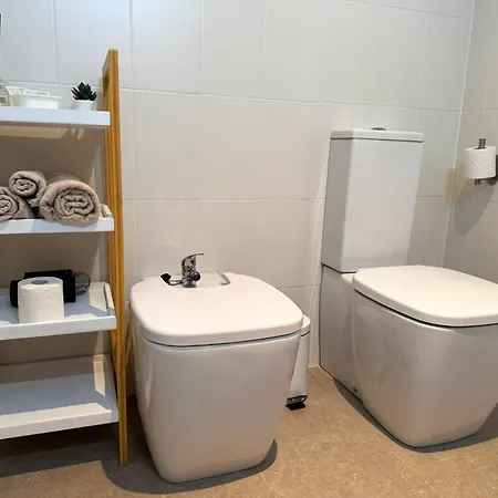 Erapartments Sea View شقة